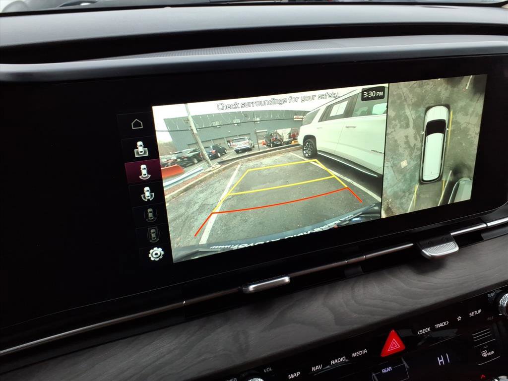 Used 2024 Kia Carnival SX image 20