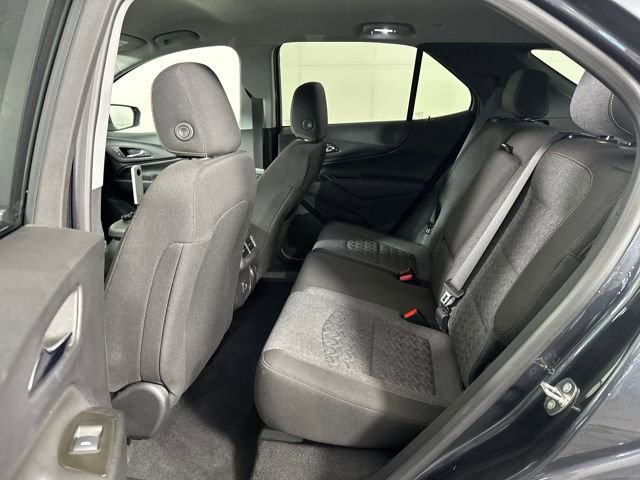 Used 2023 Chevrolet Equinox LT image 25