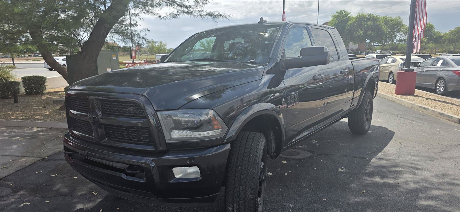 Used 2015 RAM 2500 Laramie w/ Black Appearance Group AWD/4WD image 1