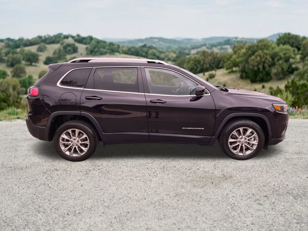 Used 2021 Jeep Cherokee Latitude Lux w/ Comfort/Convenience Group FWD image 12