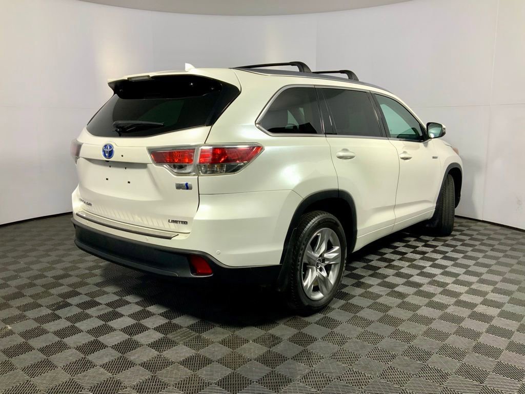 Used 2016 Toyota Highlander Limited Platinum image 13