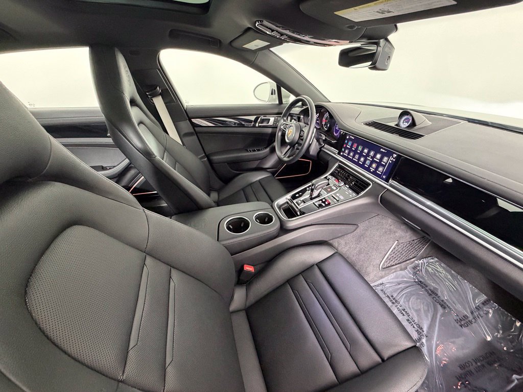 Certified 2023 Porsche Panamera 4 Platinum Edition AWD/4WD image 45