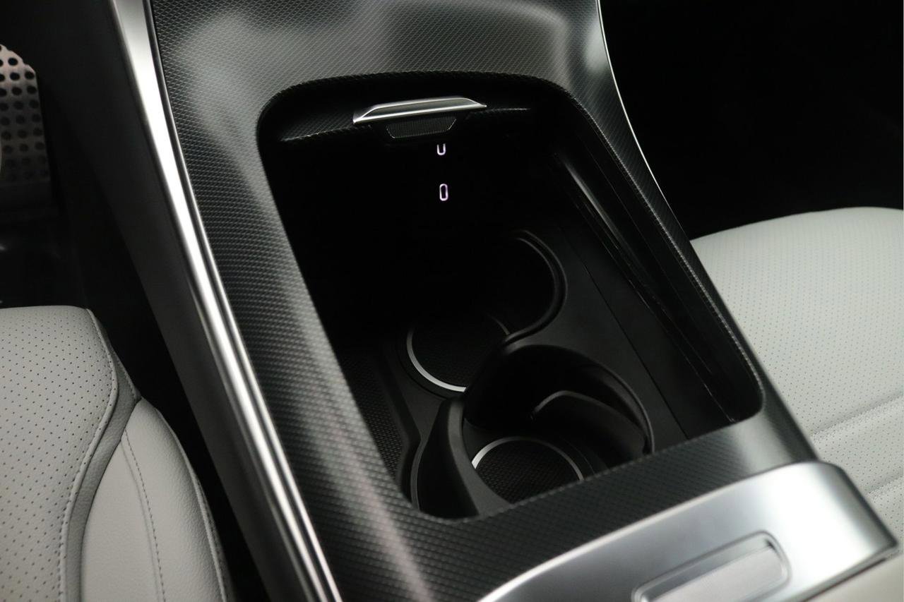 New 2026 Mercedes-Benz GLC 300 image 6