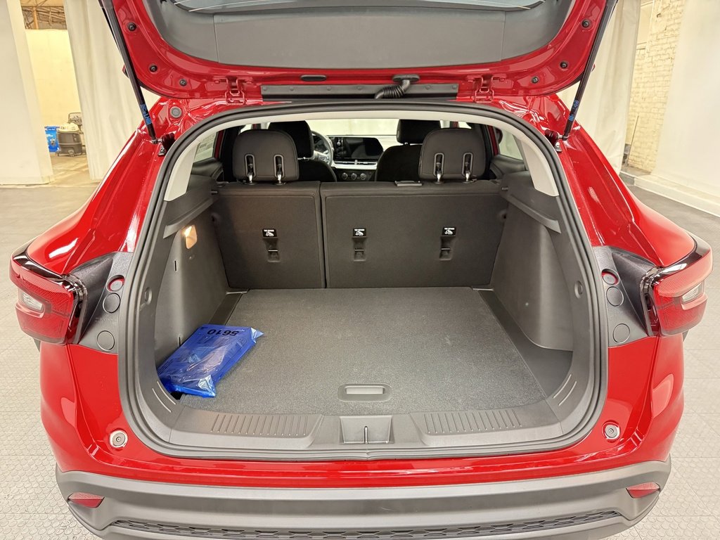 New 2026 Chevrolet Trax LS image 5