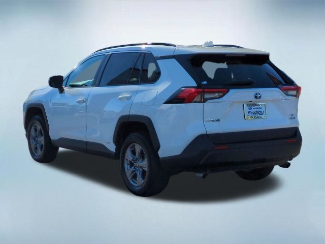 Used 2024 Toyota RAV4 LE AWD/4WD image 5