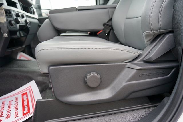 New 2023 Ford F350 XL w/ XL Chrome Package image 10