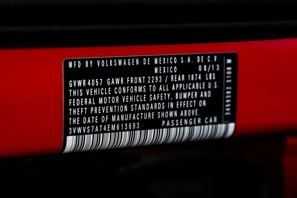 Used 2014 Volkswagen Beetle R-Line image 48