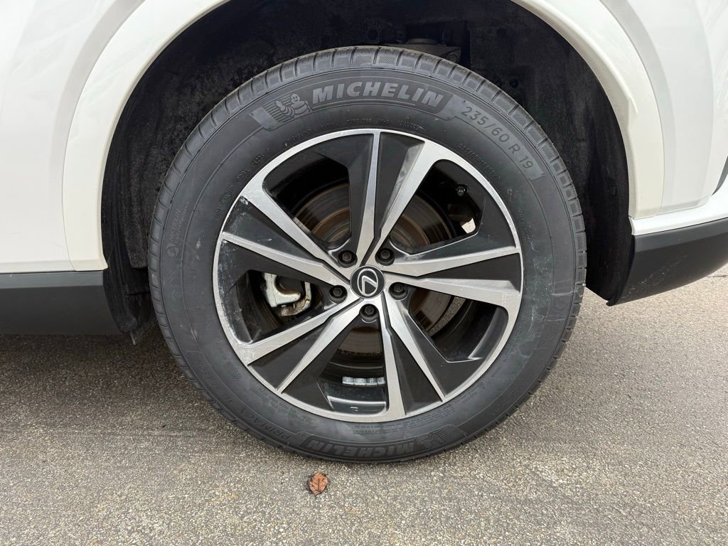 Used 2024 Lexus RX 350 Premium image 27