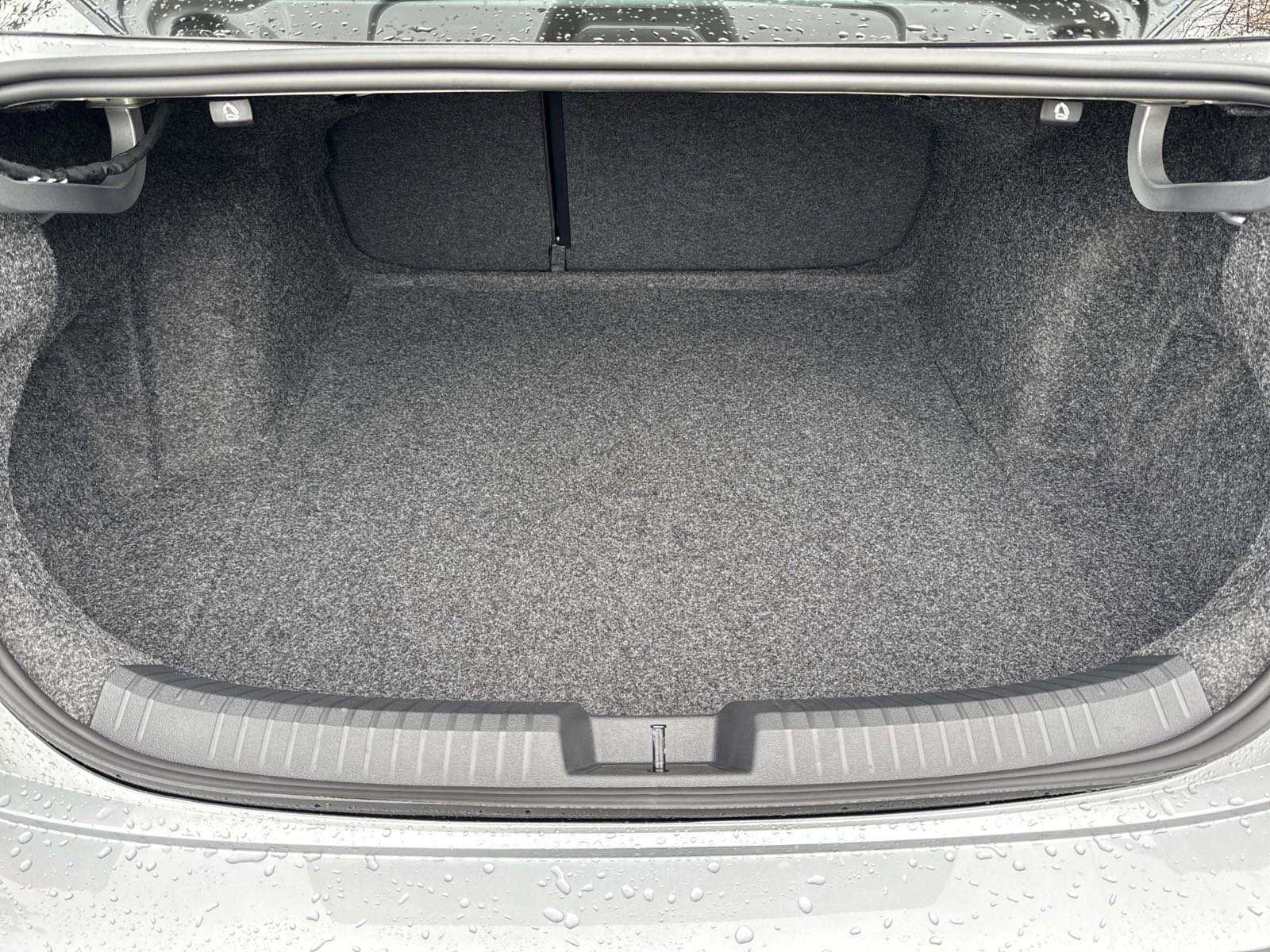 New 2026 Volkswagen Jetta SEL FWD image 20