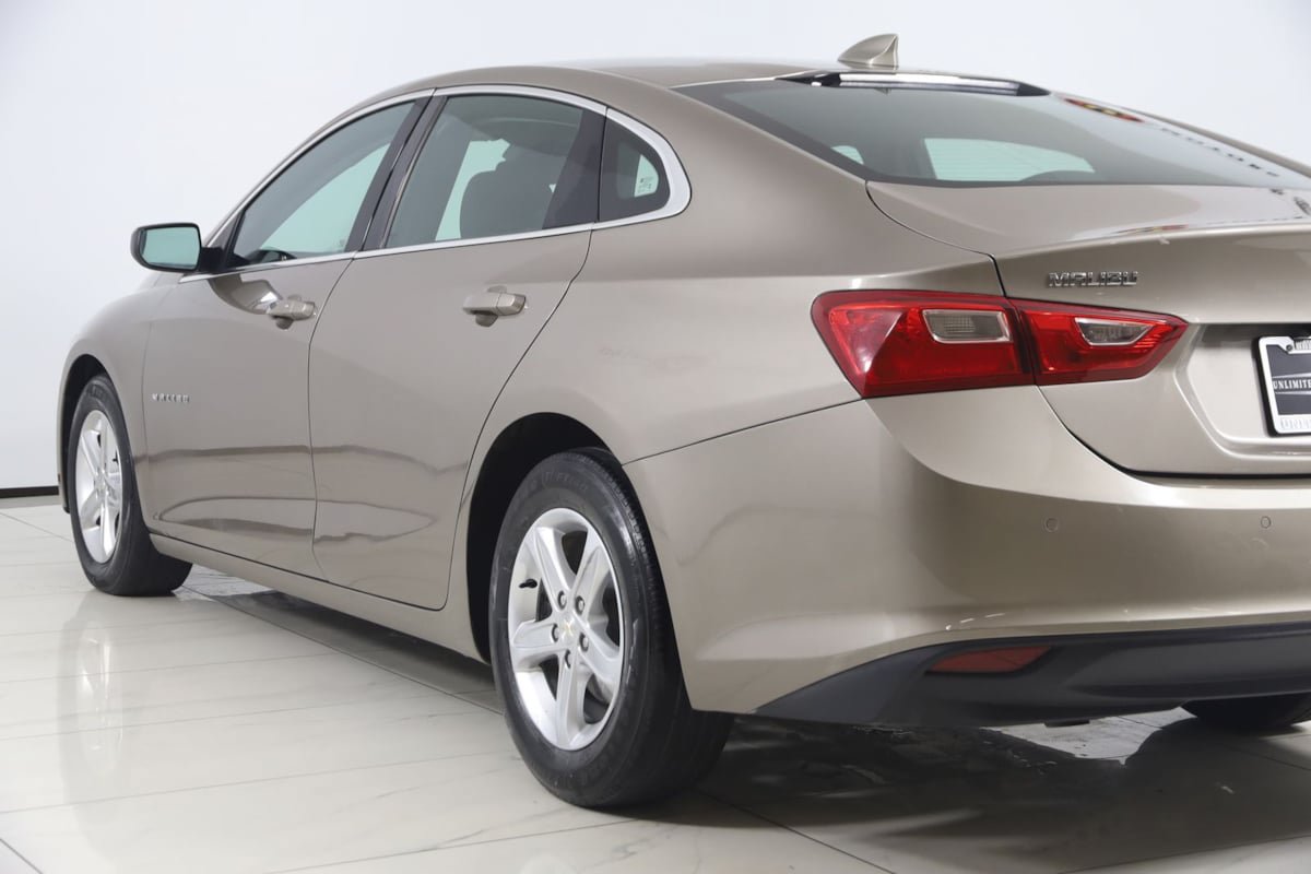 Used 2024 Chevrolet Malibu LT FWD image 22