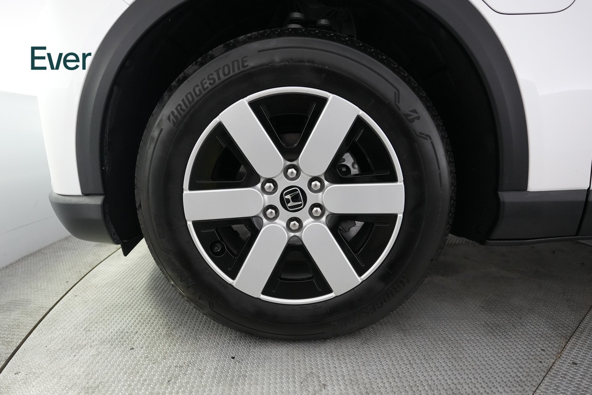 Used 2024 Honda Prologue EX image 19