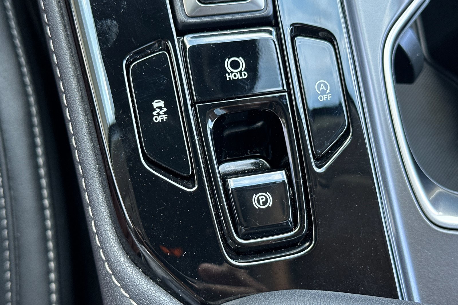 Certified 2024 Lexus NX 250 FWD w/ Premium Package image 18