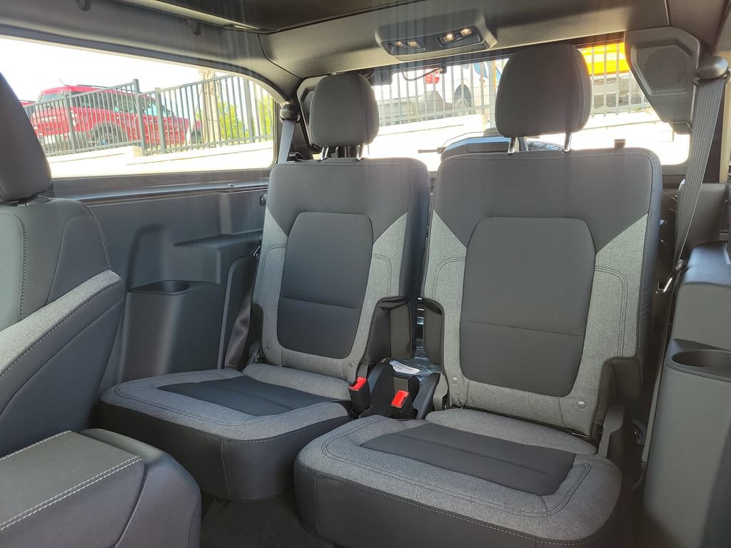 New 2026 Ford Bronco 2-Door w/ Sasquatch Package AWD/4WD image 9