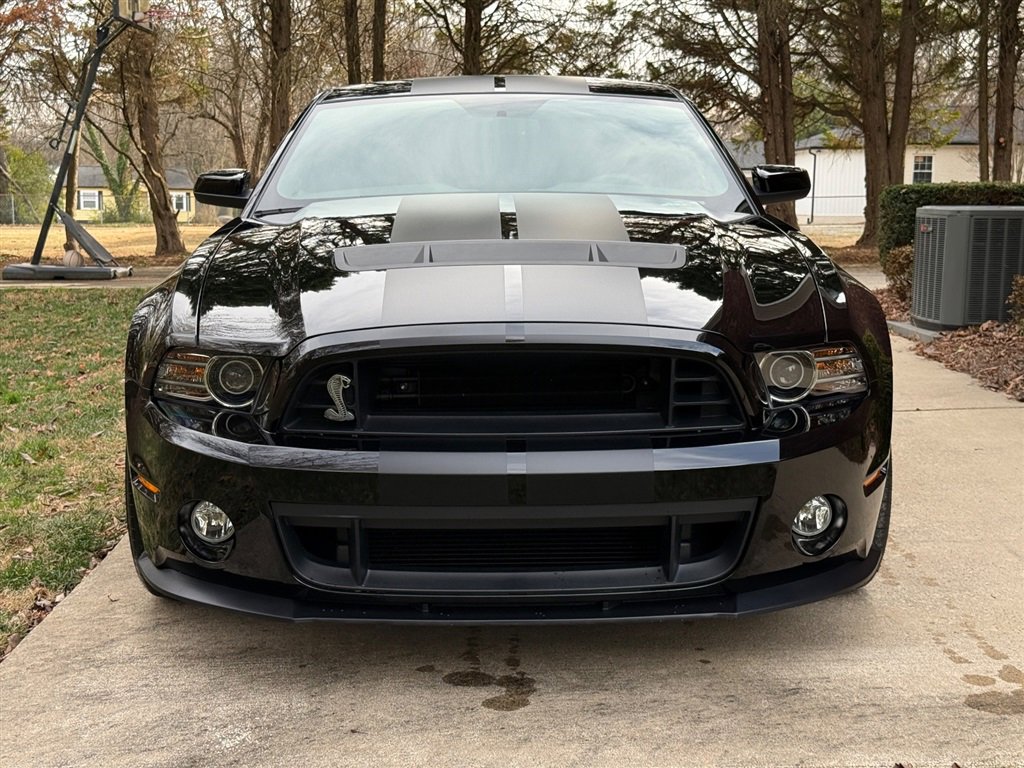 Used 2013 Ford Mustang Shelby GT500 RWD image 32