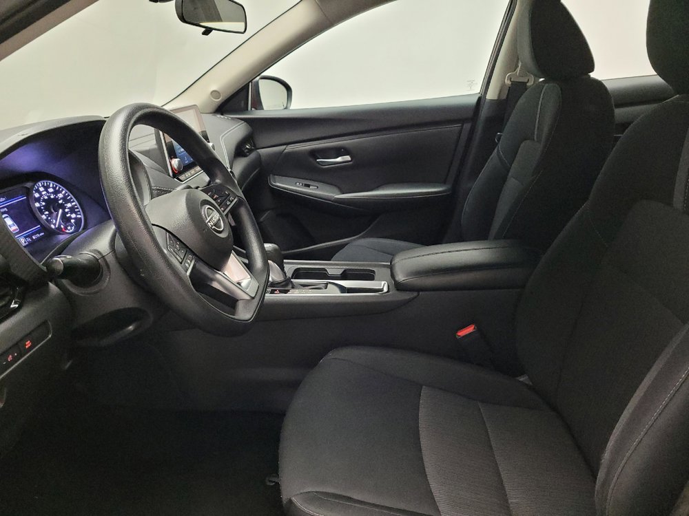 Used 2024 Nissan Sentra SV FWD image 17