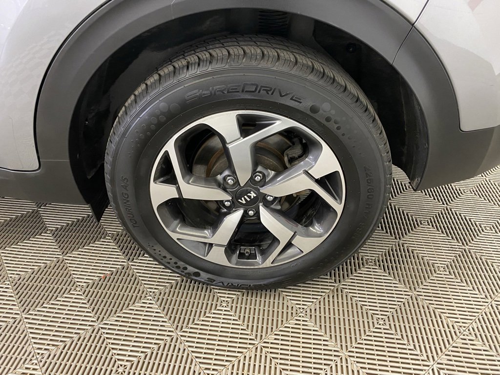 Used 2021 Kia Sportage LX image 10