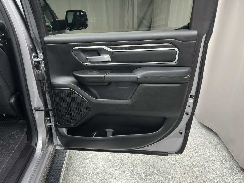 Used 2023 RAM 1500 Big Horn AWD/4WD image 15