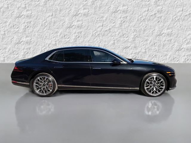 Used 2025 Genesis G90 3.5T image 2
