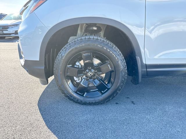 Certified 2026 Honda Ridgeline Black Edition image 13