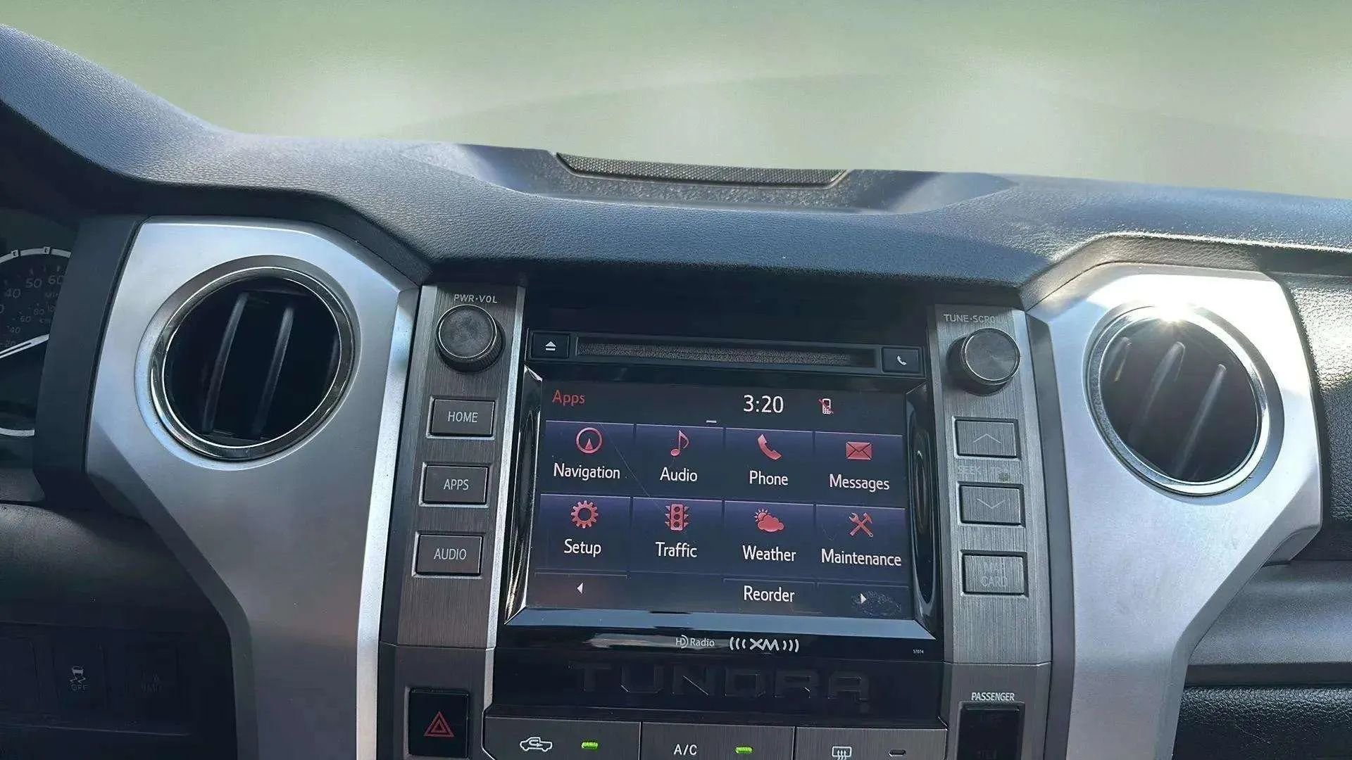 Used 2015 Toyota Tundra SR5 image 36