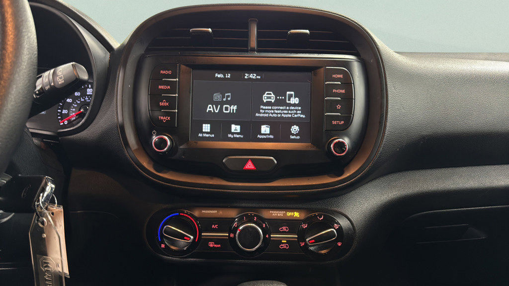 Used 2021 Kia Soul LX image 30