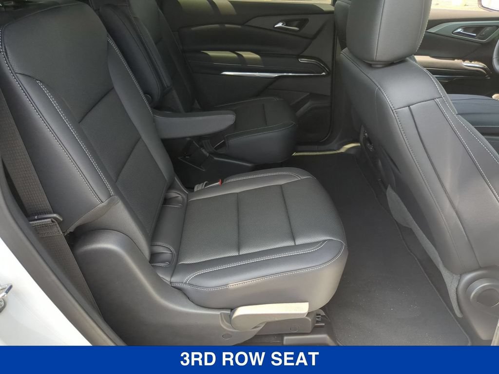 New 2026 Chevrolet Traverse LT w/ Driver Confidence Package AWD/4WD image 21