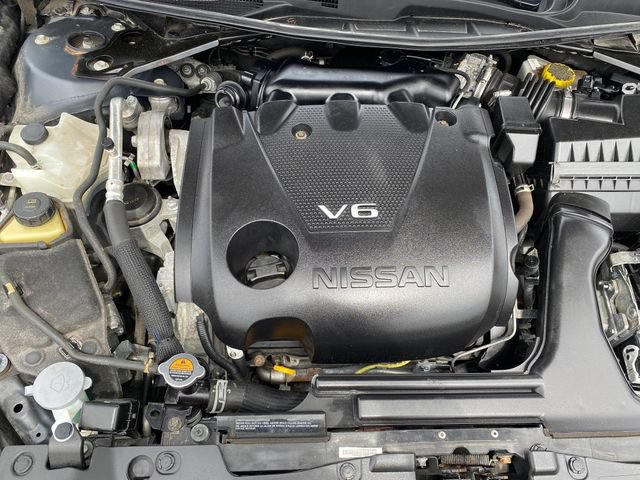 Used 2023 Nissan Maxima SR FWD image 24