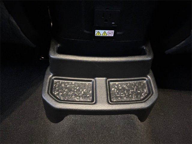 Used 2021 Jeep Wrangler Unlimited Sahara image 32