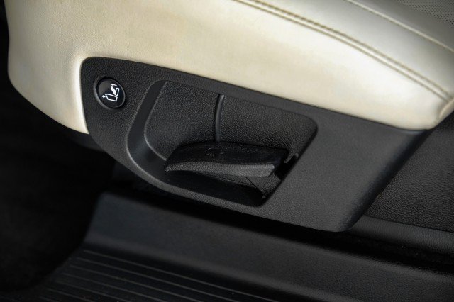 Used 2023 Kia Telluride S w/ S Sunroof Package FWD image 49
