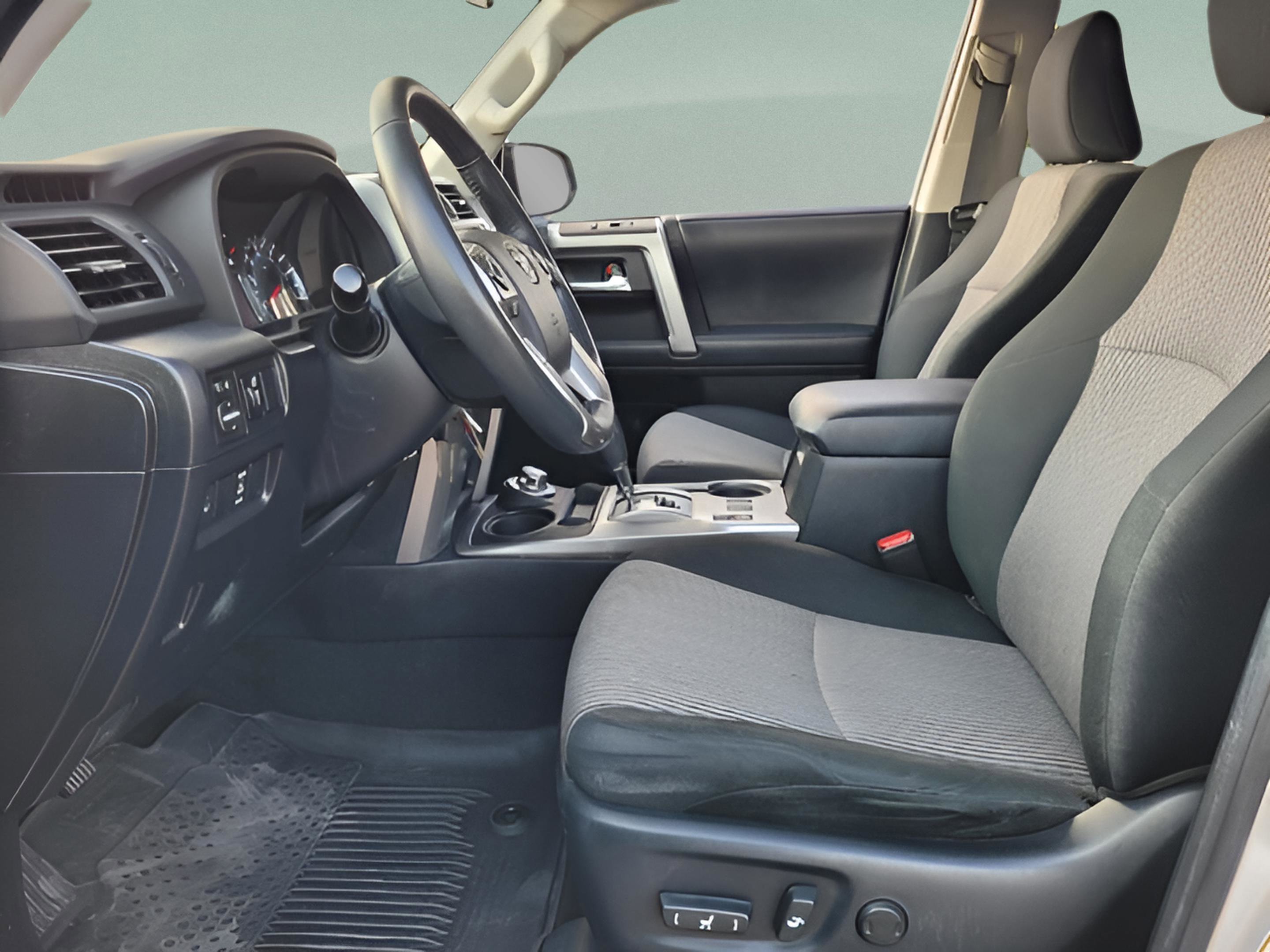 Certified 2019 Toyota 4Runner SR5 image 9