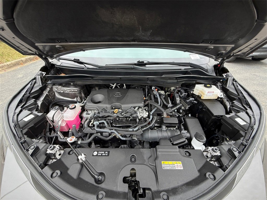 Used 2024 Toyota Sienna LE image 26