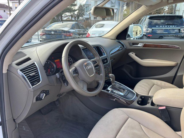Used 2011 Audi Q5 2.0T Premium Plus image 10
