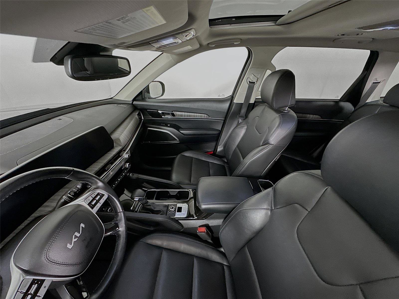 Used 2023 Kia Telluride EX AWD/4WD image 5