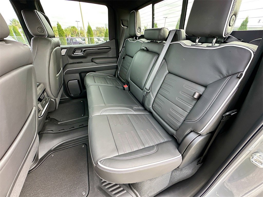Certified 2025 GMC Sierra 1500 AT4X image 26
