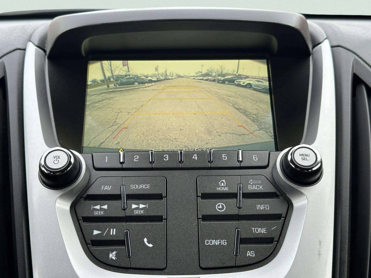 Used 2017 Chevrolet Equinox LT FWD image 27