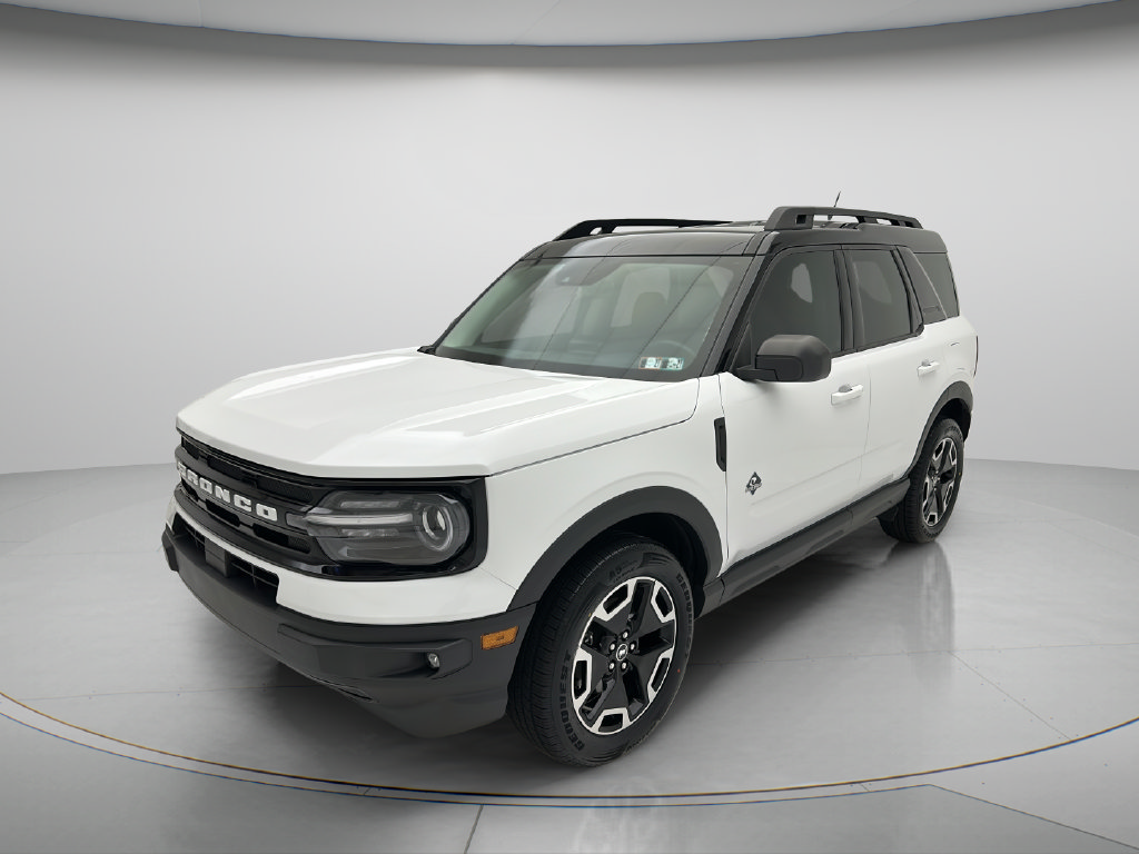 Used 2022 Ford Bronco Sport Outer Banks AWD/4WD image 3