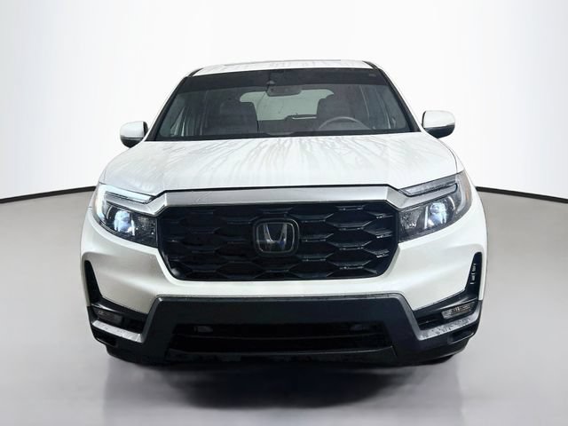 Certified 2025 Honda Passport EX-L image 2