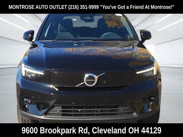 New 2024 Volvo XC40 Recharge Plus w/ Protection Package Premier RWD image 9