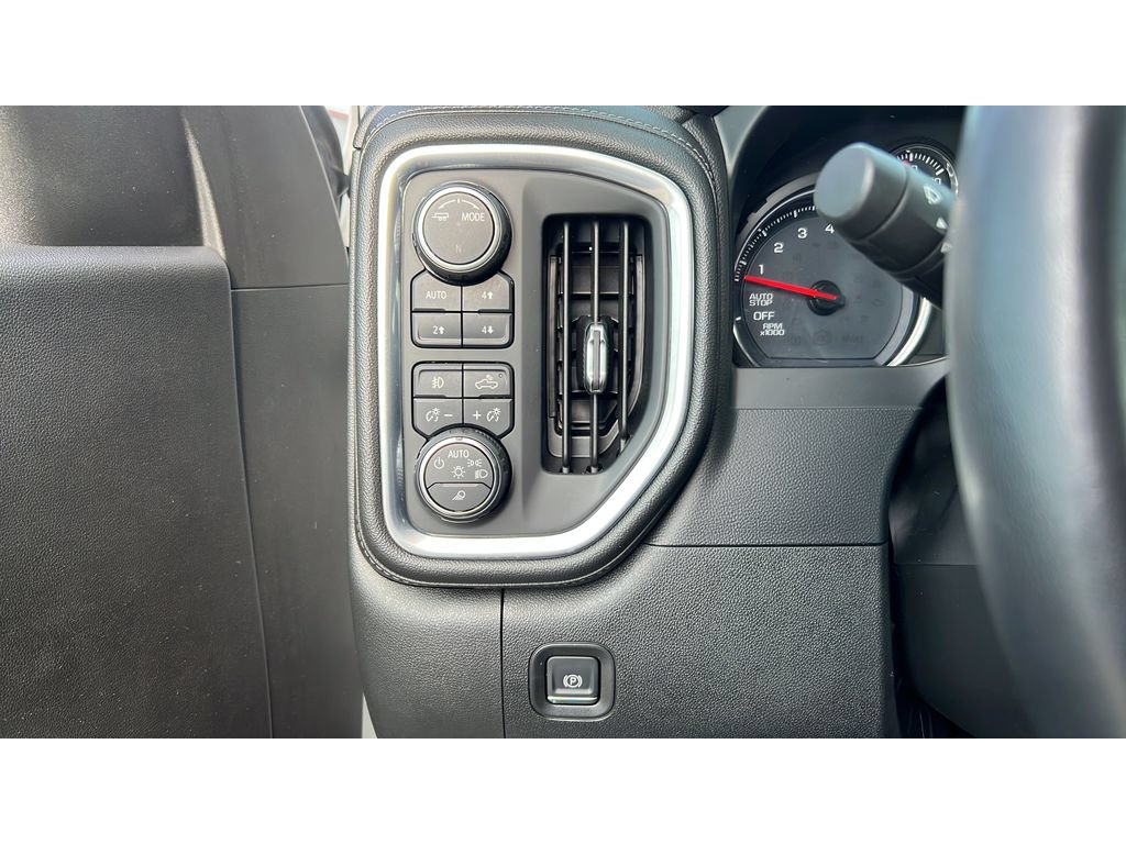 Certified 2020 Chevrolet Silverado 1500 LT Trail Boss AWD/4WD image 23