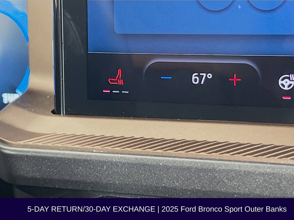 Used 2025 Ford Bronco Sport Outer Banks AWD/4WD image 25