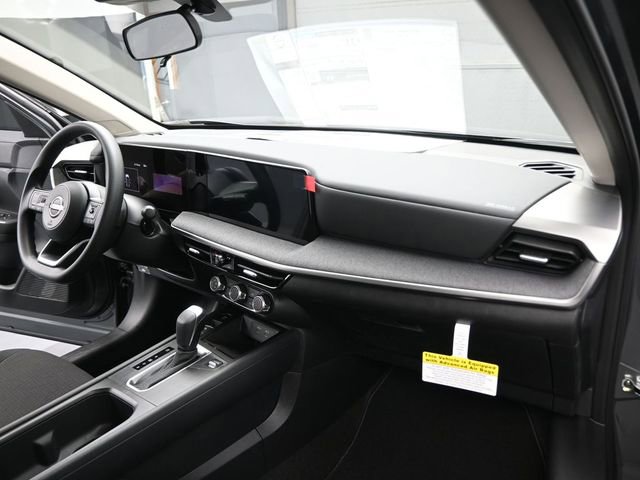 New 2026 Nissan Kicks S image 24