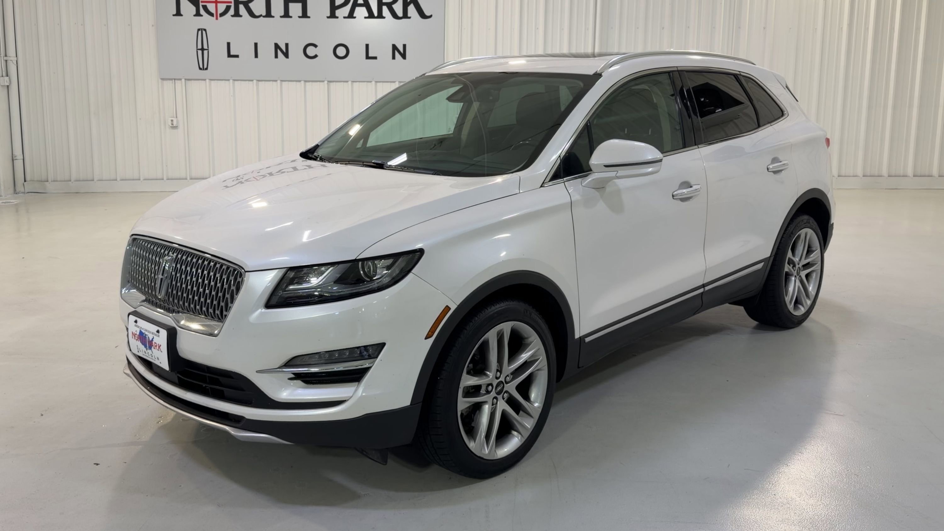 Used 2019 Lincoln MKC Reserve w/ MKC Climate Package image 5