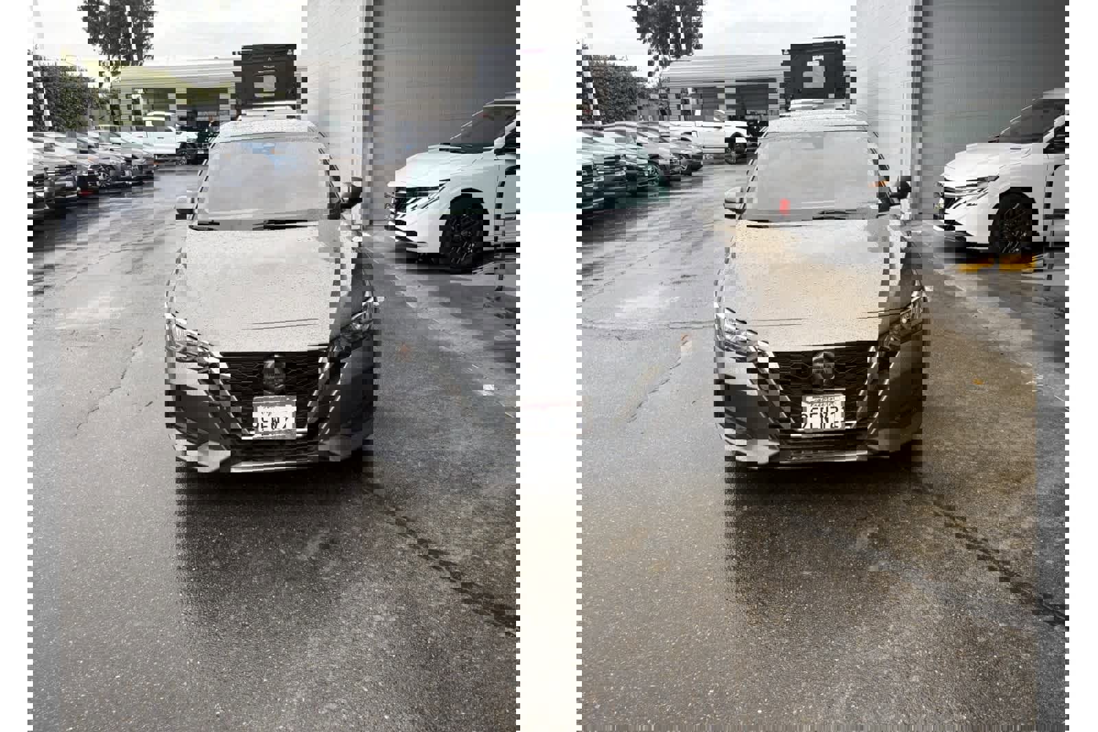 Used 2023 Nissan Sentra SV w/ SV Premium Package image 11