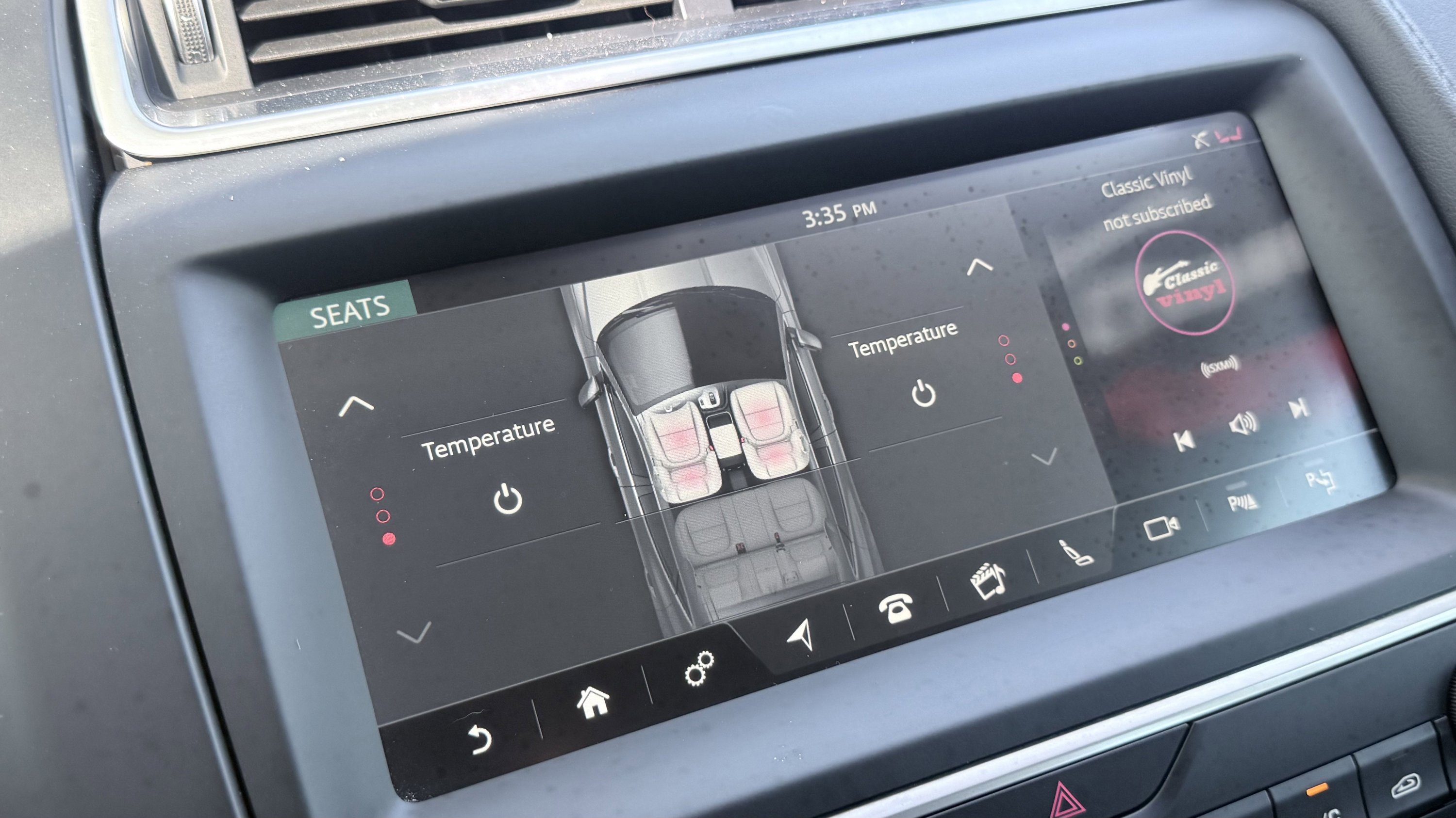 Used 2020 Jaguar E-PACE SE image 74