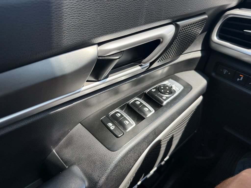 Used 2021 Kia Telluride S AWD/4WD image 30
