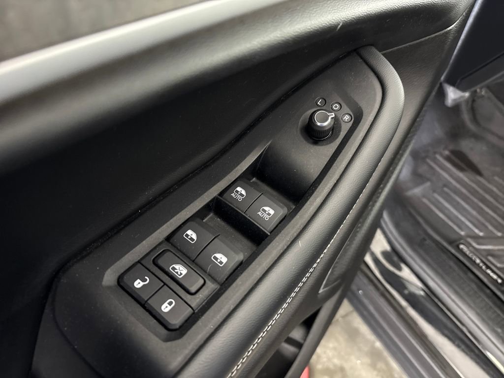 Used 2021 Jeep Grand Cherokee L Limited image 15