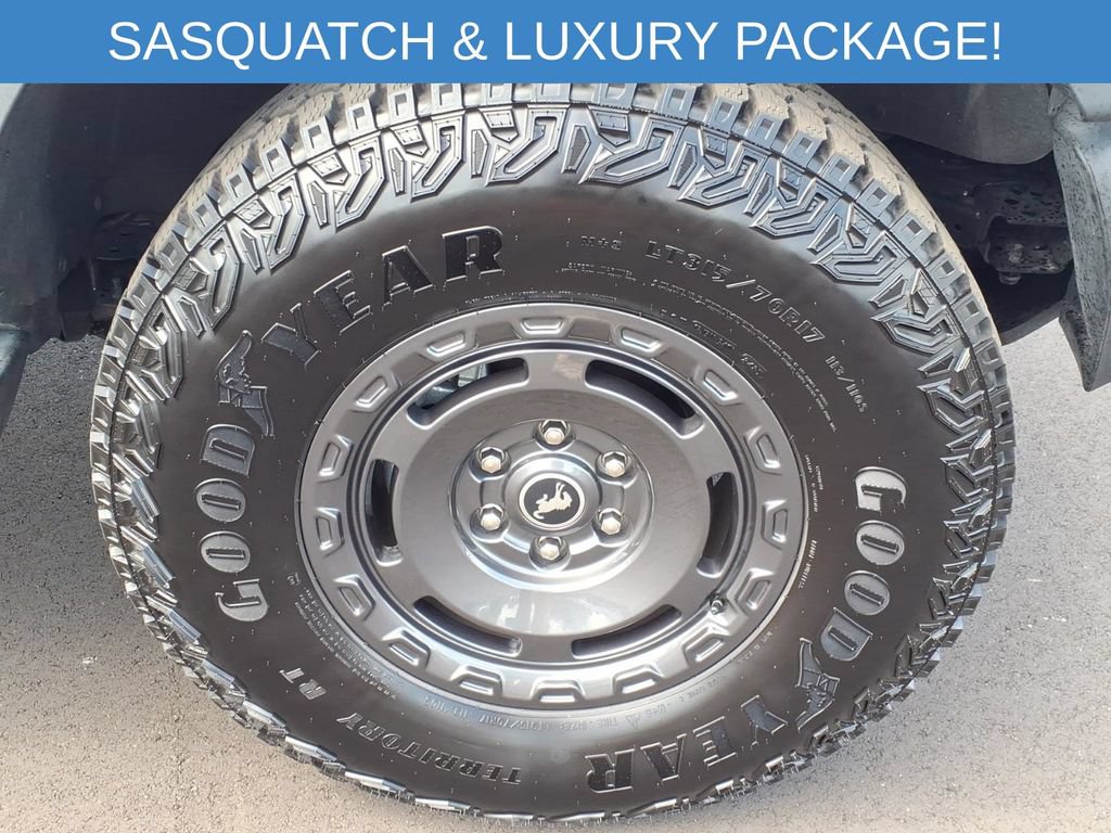 Used 2025 Ford Bronco Outer Banks w/ Sasquatch Package AWD/4WD image 13