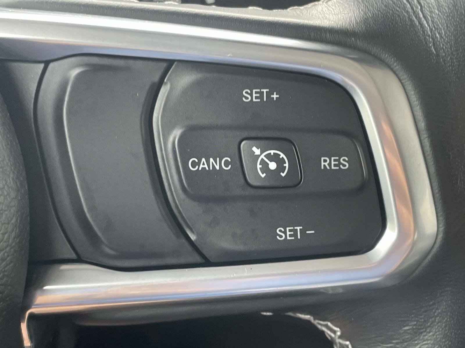 Used 2021 Jeep Wrangler Unlimited Sahara w/ Cold Weather Group image 11