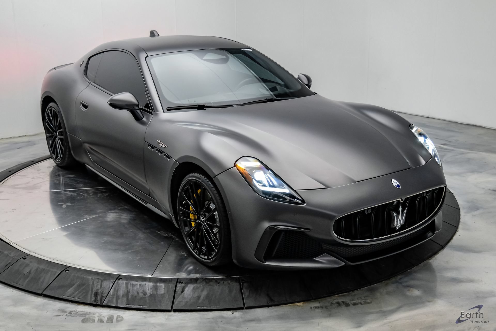 Used 2024 Maserati GranTurismo Trofeo AWD/4WD image 29