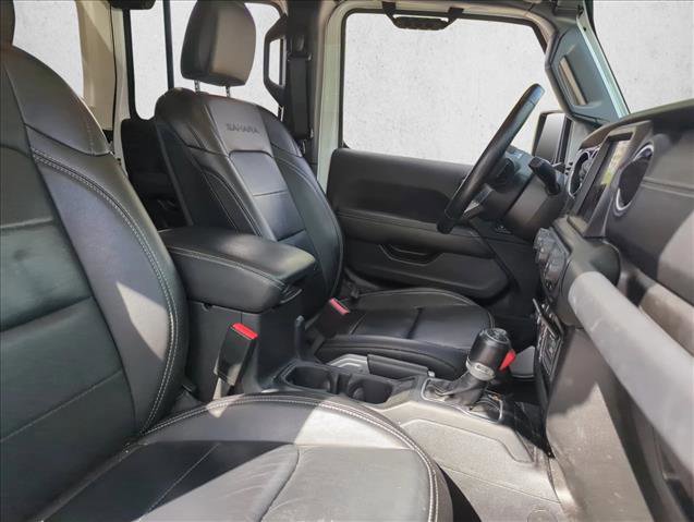 Used 2022 Jeep Wrangler Unlimited Sahara w/ Cold Weather Group image 27